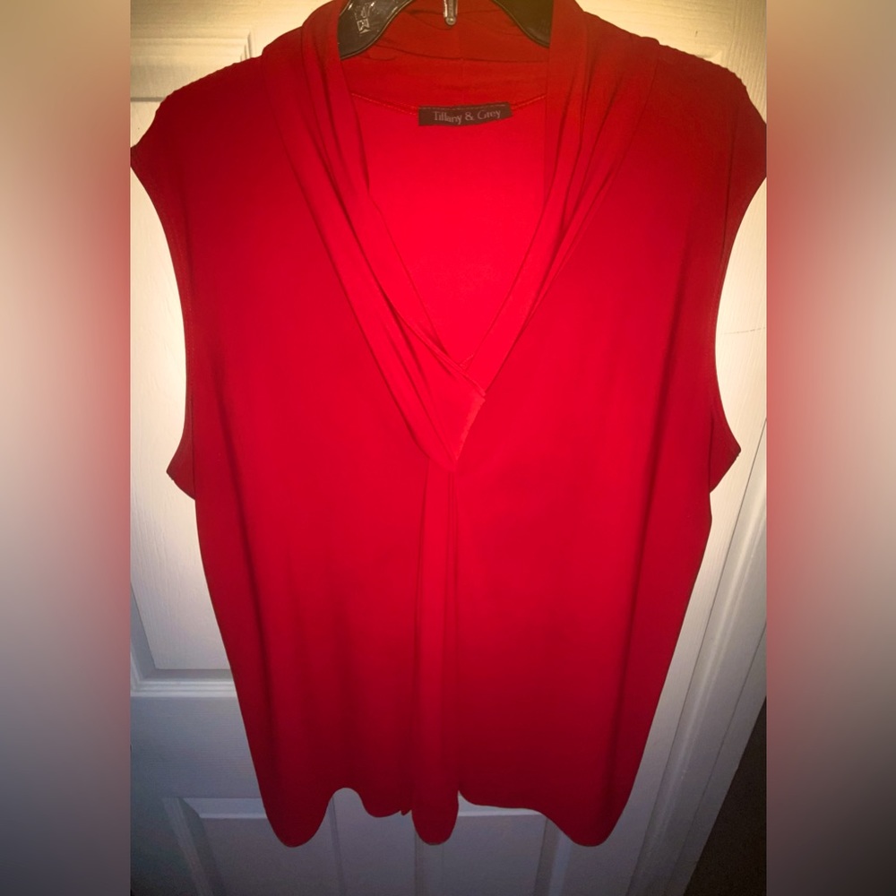 Beautiful Sleeveless Blouse